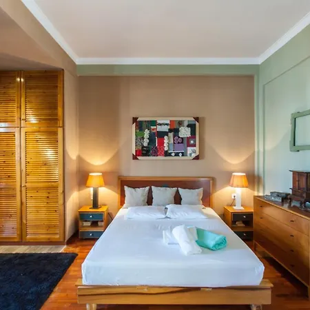 Sea View Maisonette Apartament