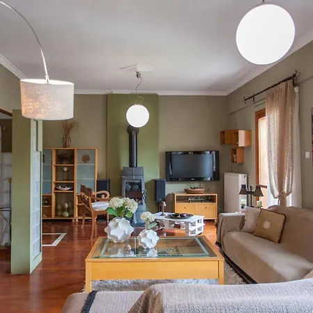 Sea View Maisonette Apartment *