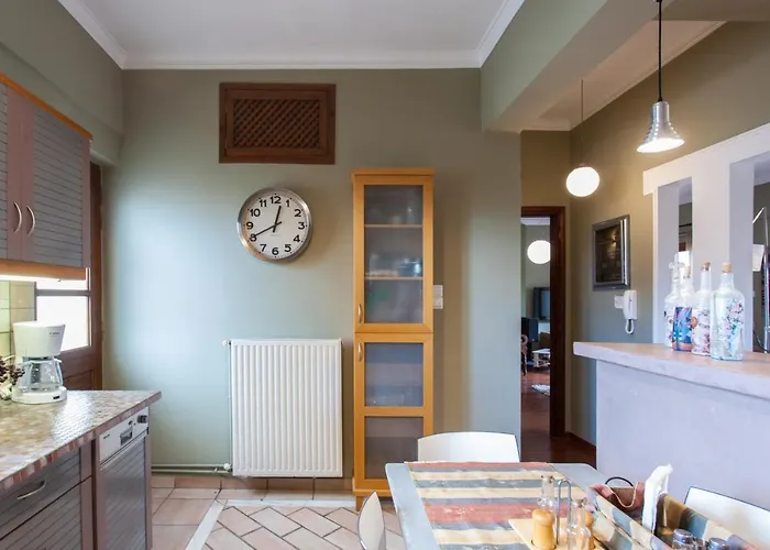 Sea View Maisonette Apartament